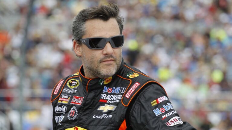 JUST NOW: Tony Stewart Denies being Co-Sponsor of Kamala Harris’s Presidential Campaign Amid Public Outrage