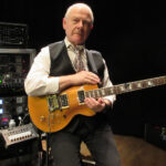 king-crimson-robert-fripp-2014-rocks-1674x978