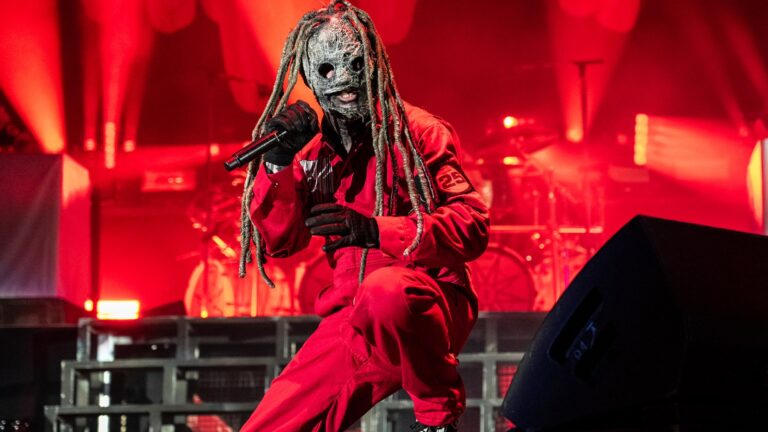 slipknot-break-out-old-songs